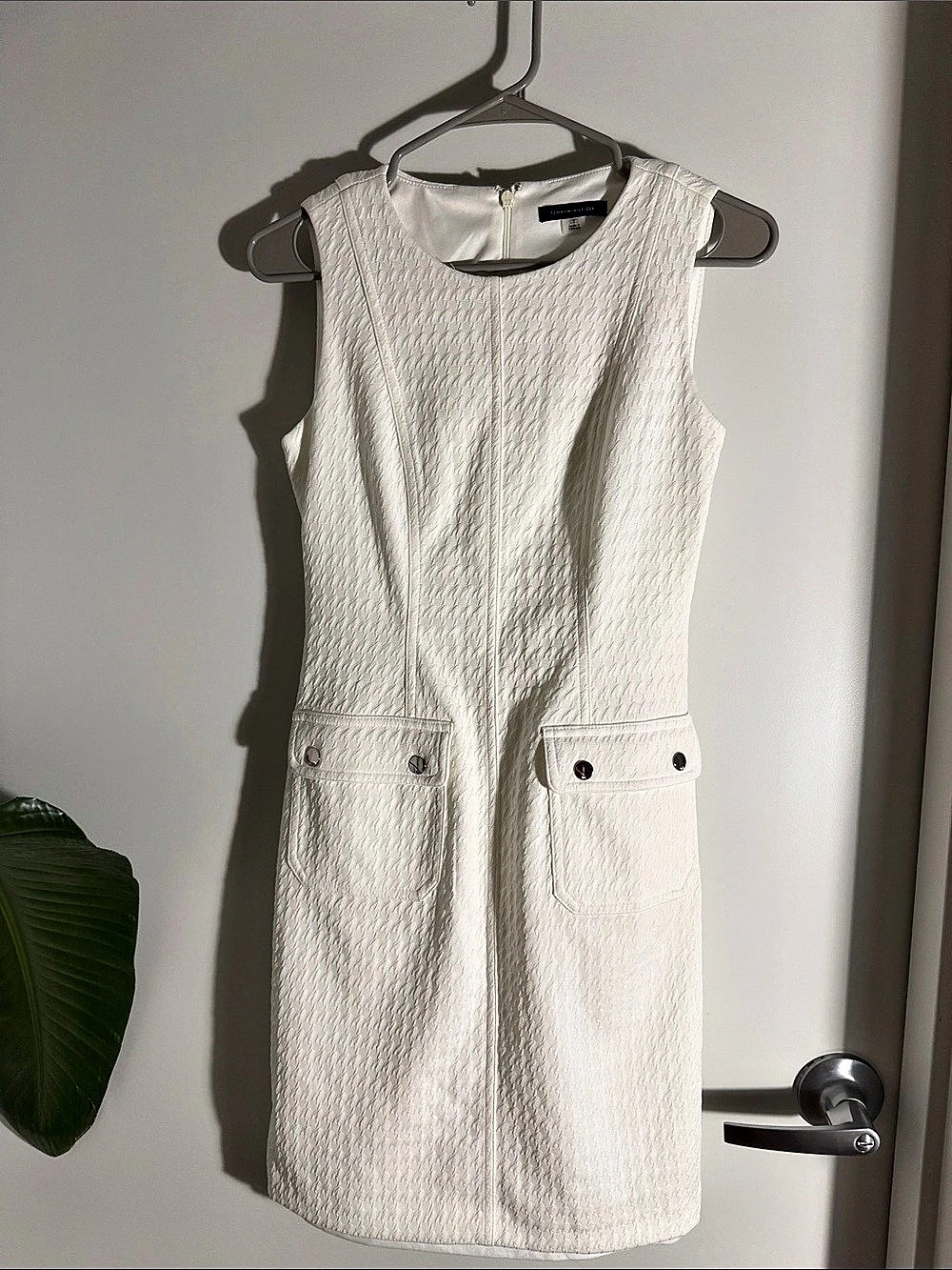 Tommy Hilfiger Sleeveless Flap-Pocket Shift Dress White Size 2